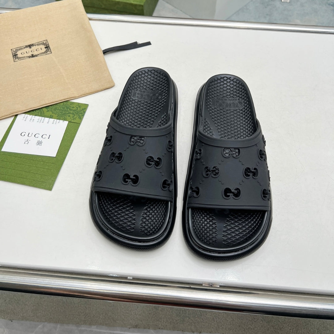 Chinelo Slide GG preto detalhes
