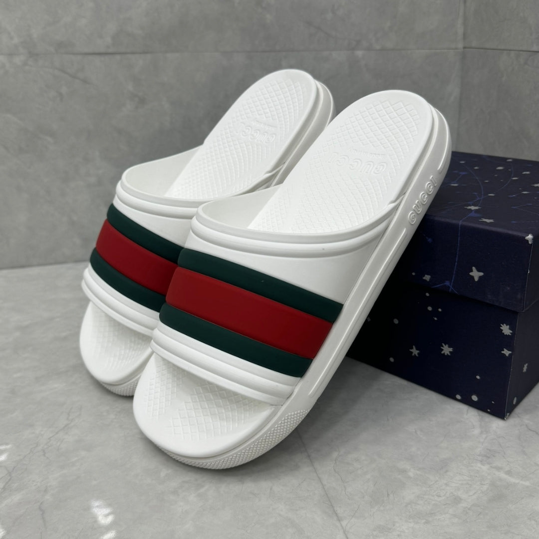 Chinelo Slide GG Branco listras web
