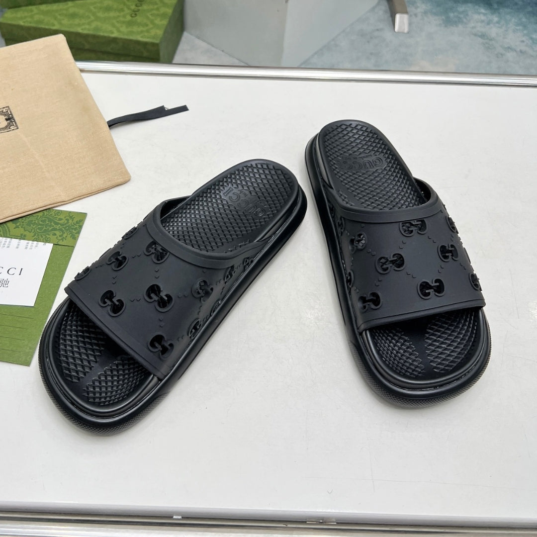 Chinelo Slide GG preto detalhes