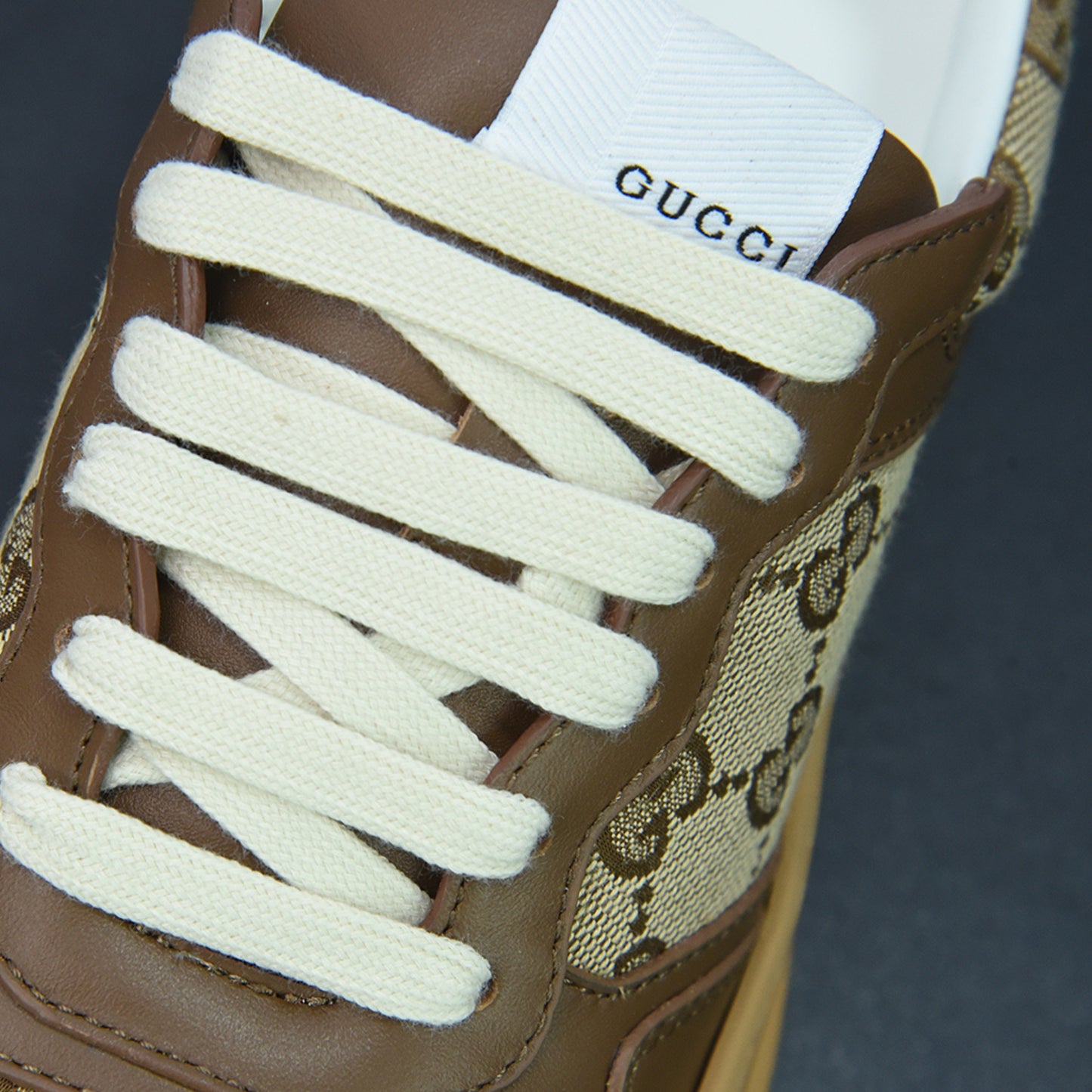 Tenis GG Supreme Marrom