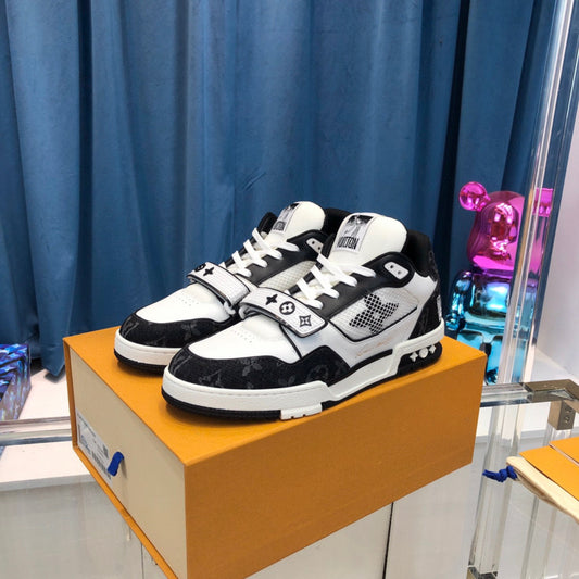 Tênis Lv Trainer Preto 2