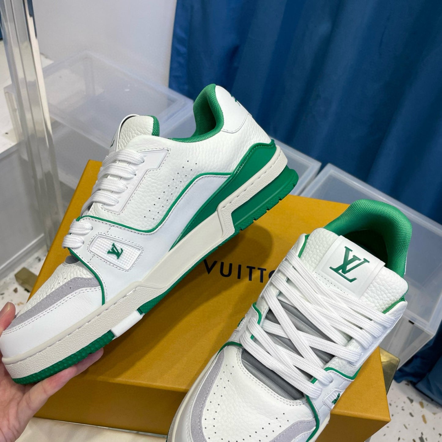 Tenis LV trainer #54 branco com Verde