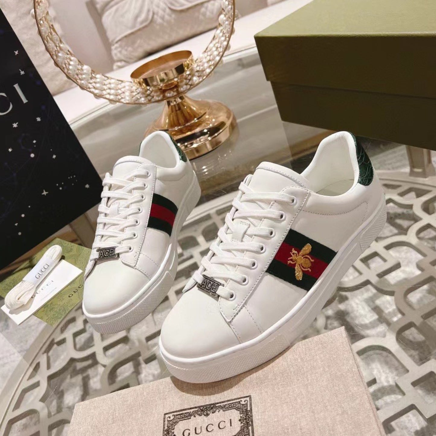 Tenis GG Ace com listras Web Branco