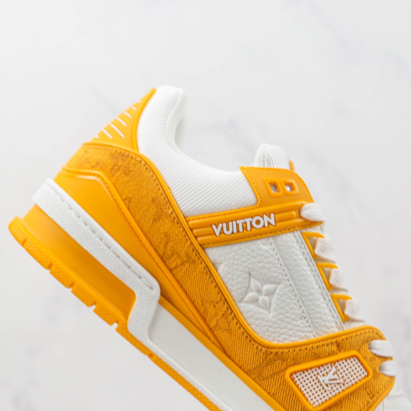 Sneaker Lv Trainer Amarelo