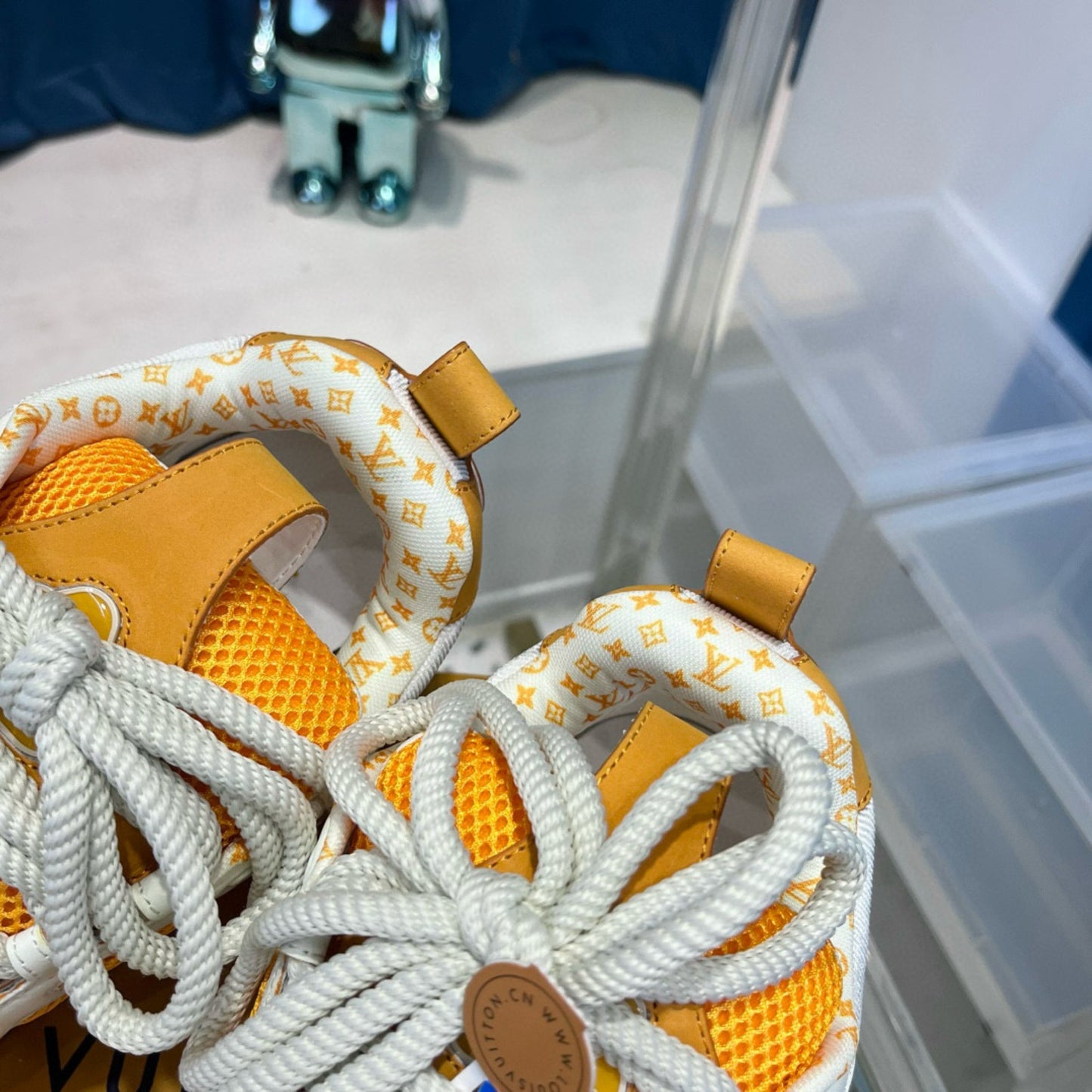 Tênis LV Skate Amarelo