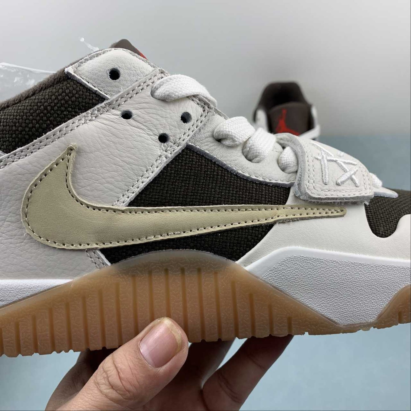 Tênis Travis Scott x AJ Jumpman Jack TR Sail
