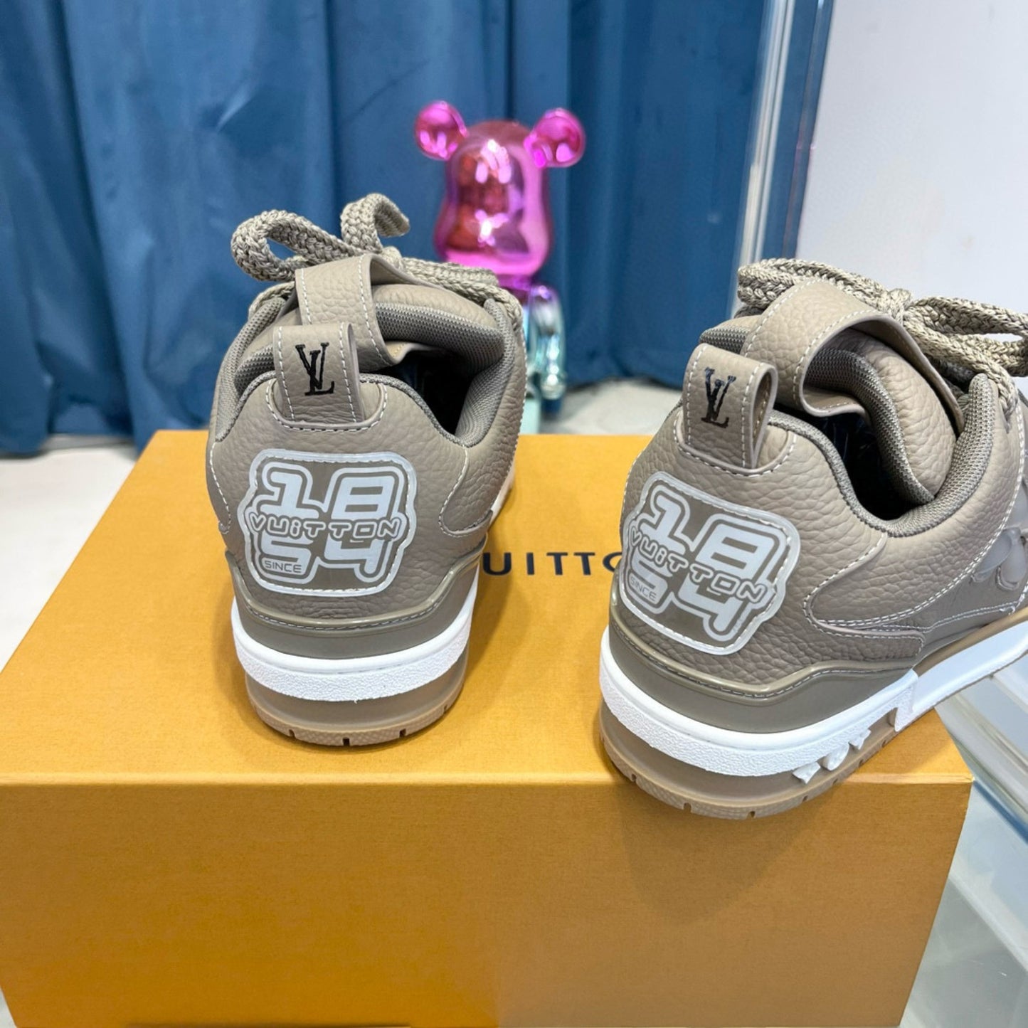 Tenis LV Skate Bege