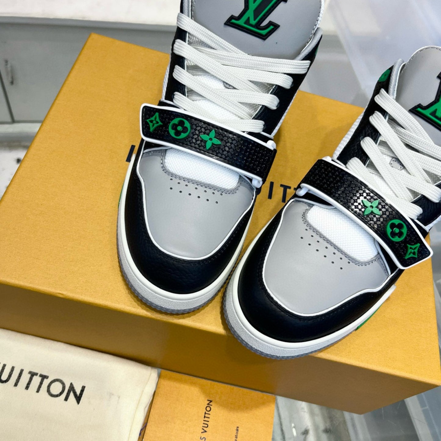 Tênis Lv Trainer Verde com Preto