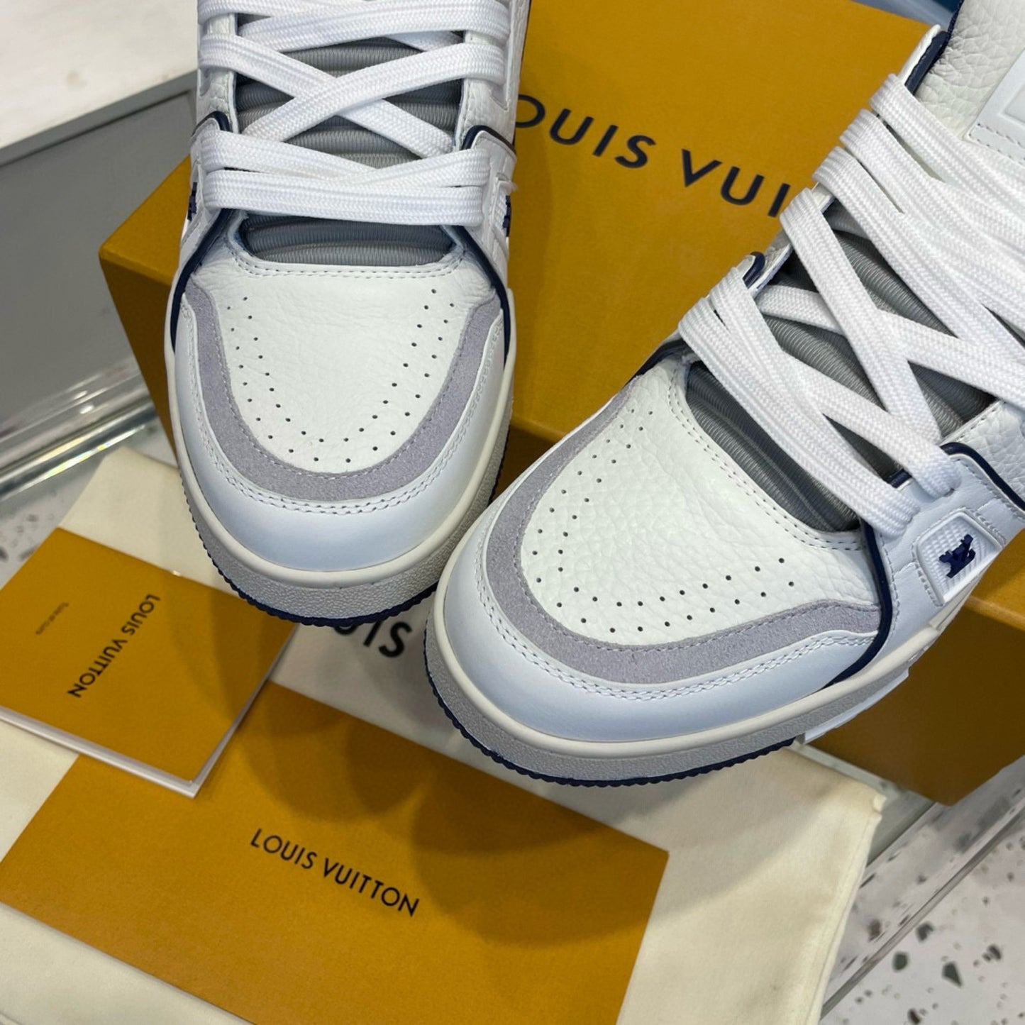 Tenis LV trainer #54 Branco com Azul