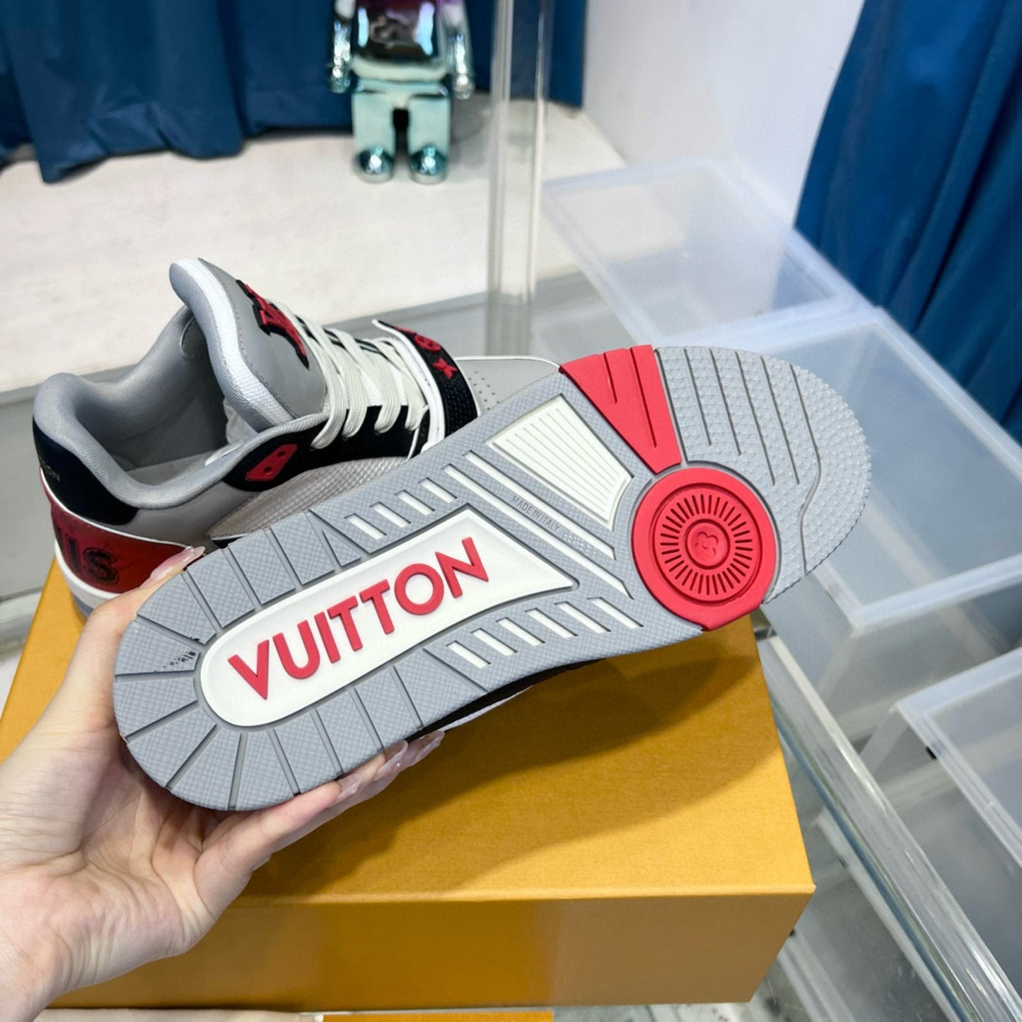 Tênis Lv Trainer Vermelho com Preto