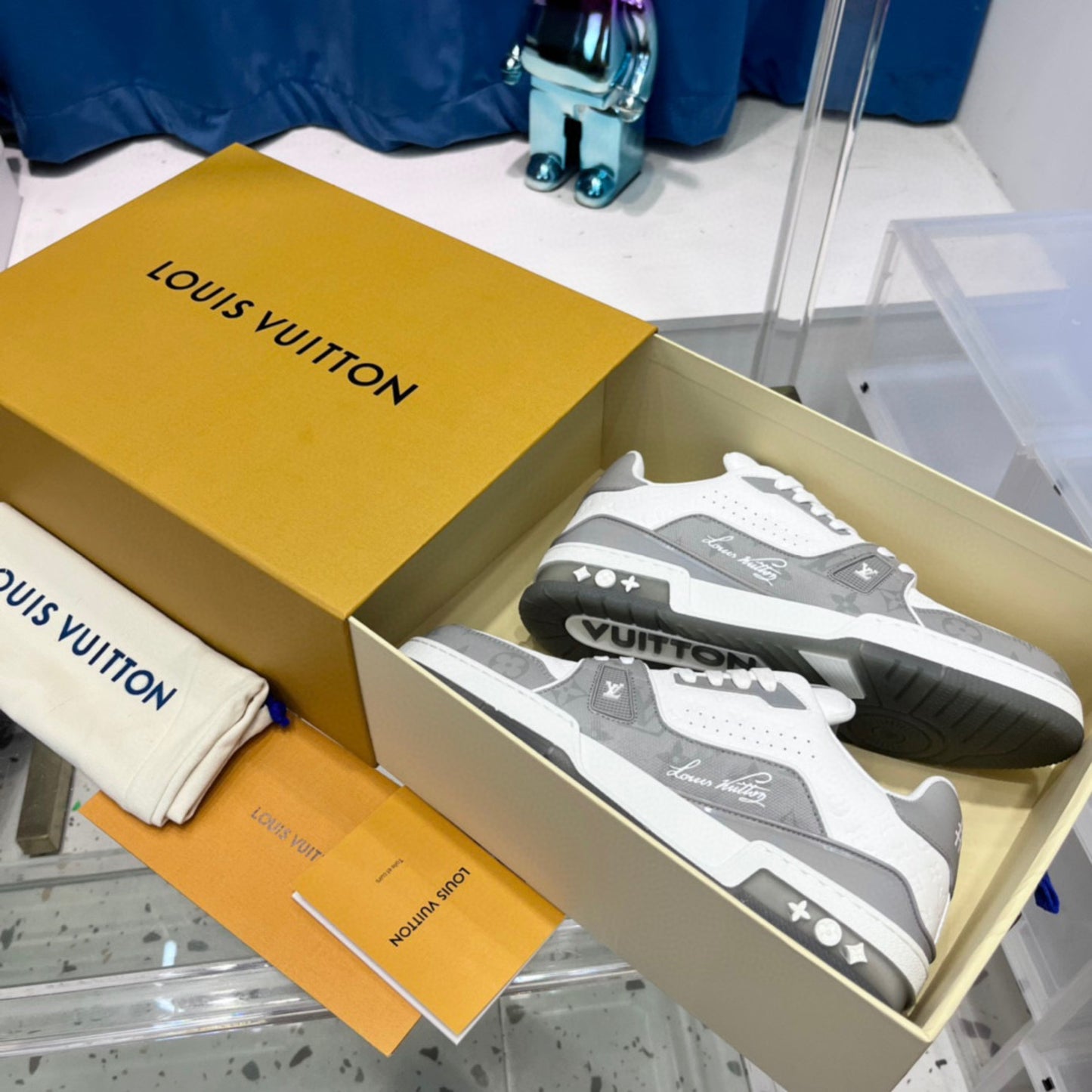 Tênis LV Trainer #54 Cinza