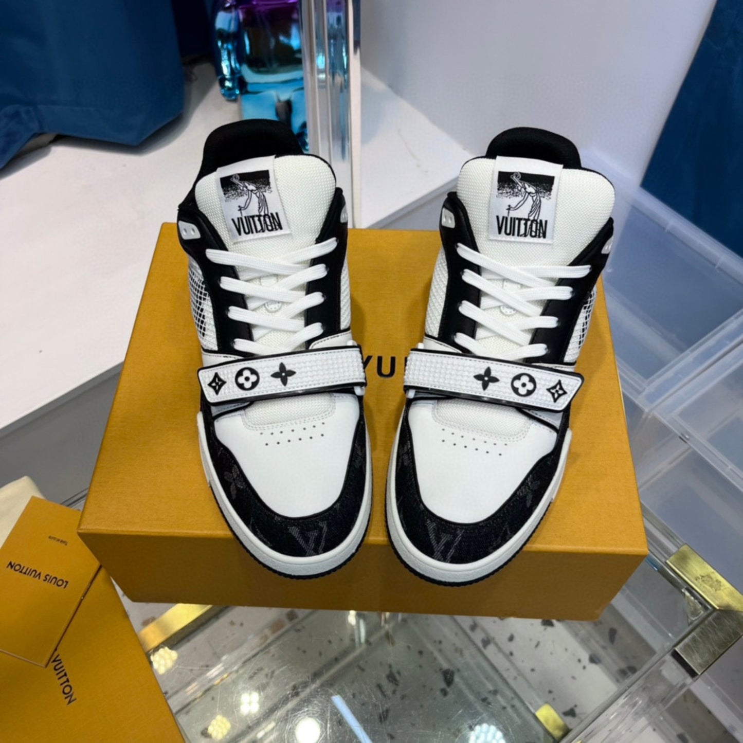 Tênis Lv Trainer Preto 2