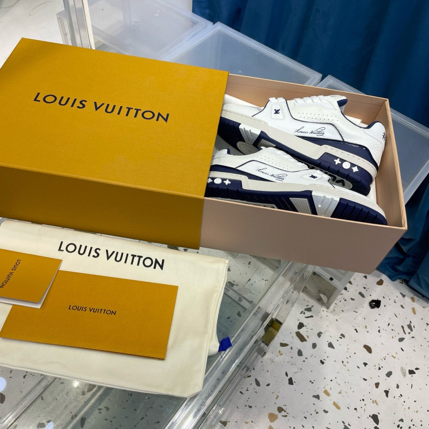 Tenis LV trainer #54 Branco com Azul