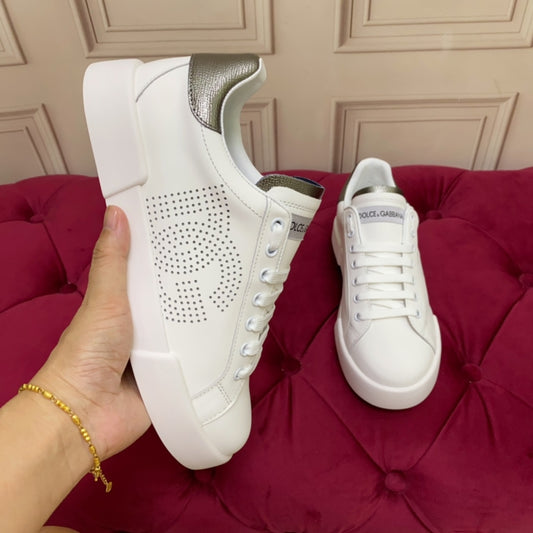Tenis DG Portofino Couro com logo Branco com Prata