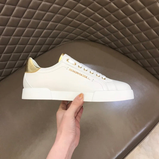 Tenis DG Portofino Couro Liso Branco com Dourado