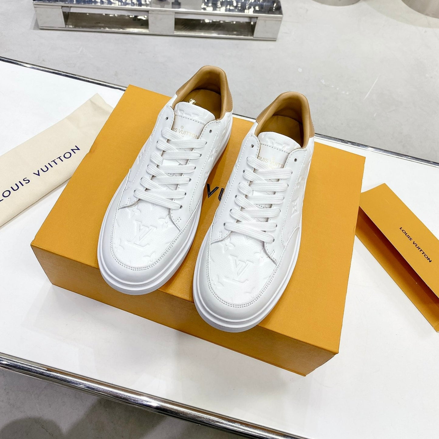 Tênis LV Beverly Hills Branco